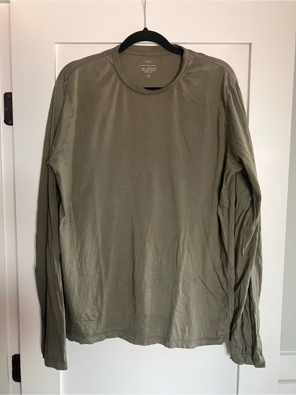 Save Khaki United SKU - Long Sleeve Supima Crew Tee no pocket - Olive